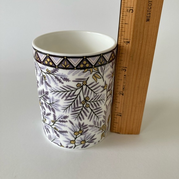 Cressida Bell for the Natural History Museum Mug - Picture 7 of 8